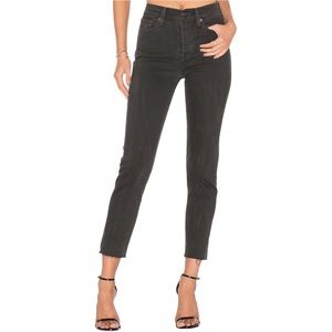 Levi’s Icon Wedgie Fit in Midnight Rain (Black) Button Fly Raw Hem Size 28